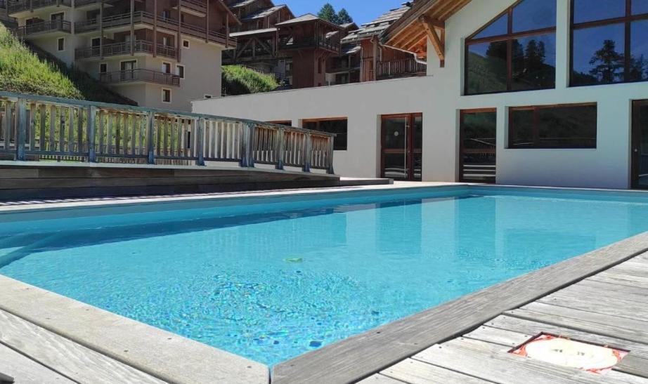 Appt Le Hameau Des Rennes 4 Etoiles Pieds Des Pistes Piscine Interieure Exterieure Apartment Vars  Luaran gambar