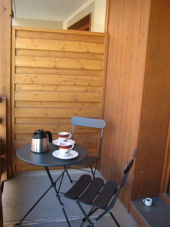 Appt Le Hameau Des Rennes 4 Etoiles Pieds Des Pistes Piscine Interieure Exterieure Apartment Vars  Bilik gambar